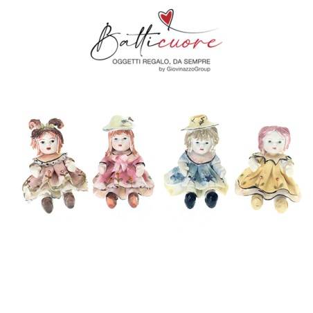 Bimbe in capodimonte,4 assortite CM 6 CFN 12 - CTN 240